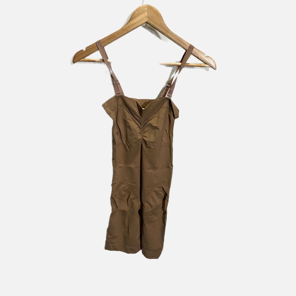 NEW Brown Seamless Shapewear Bodysuit Mid Thigh Shaper‎ Size L Nylon Spandex